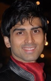 Akshay Dogra - bio and intersting facts about personal life.