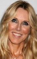 Alana Stewart - bio and intersting facts about personal life.