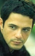 Alejandro Sanz - bio and intersting facts about personal life.