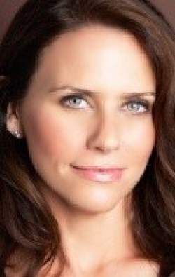 Amy Landecker - bio and intersting facts about personal life.