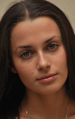 Anastasiya Lukyanova - bio and intersting facts about personal life.