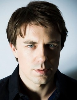 Andrew Buchan - bio and intersting facts about personal life.