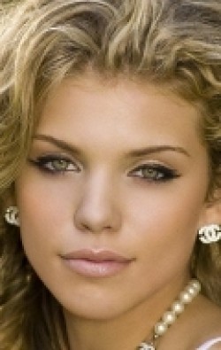 AnnaLynne McCord - bio and intersting facts about personal life.