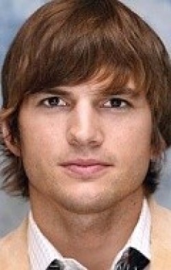 Recent Ashton Kutcher pictures.