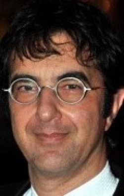 Atom Egoyan - bio and intersting facts about personal life.