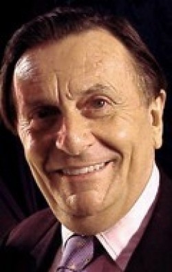 Barry Humphries - bio and intersting facts about personal life.