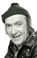 Bernard Bresslaw - bio and intersting facts about personal life.