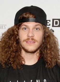 Blake Anderson - bio and intersting facts about personal life.