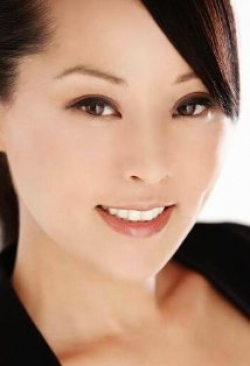 Bonnie Siu - bio and intersting facts about personal life.