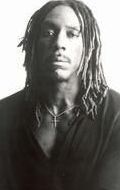 Boyd Tinsley - bio and intersting facts about personal life.