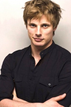 Bradley James - bio and intersting facts about personal life.