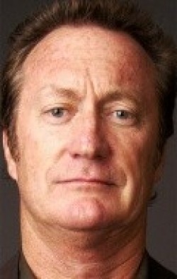 Bryan Brown - bio and intersting facts about personal life.