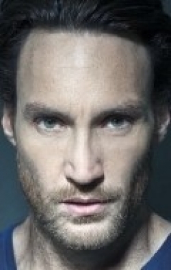 Callan Mulvey - bio and intersting facts about personal life.