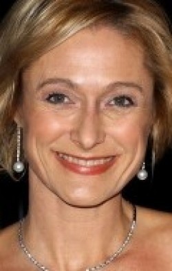 All best and recent Caroline Goodall pictures.