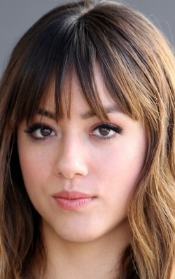 Chloe Bennet - bio and intersting facts about personal life.