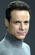 Christian LeBlanc - bio and intersting facts about personal life.
