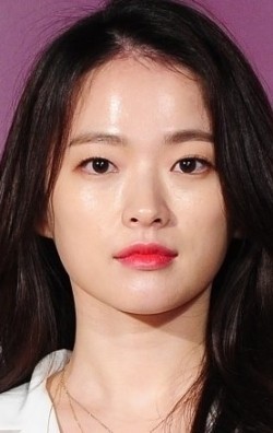 Chun Woo Hee - bio and intersting facts about personal life.