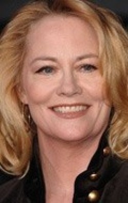 Cybill Shepherd - bio and intersting facts about personal life.