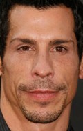 Danny Wood - bio and intersting facts about personal life.