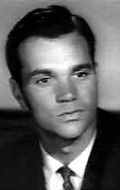 Darryl Hickman - bio and intersting facts about personal life.