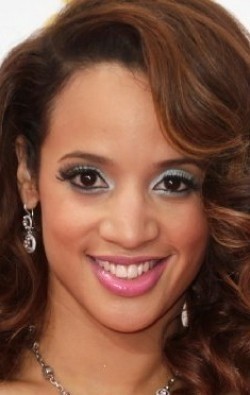 Dascha Polanco - bio and intersting facts about personal life.