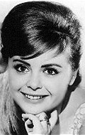 Deborah Walley - bio and intersting facts about personal life.