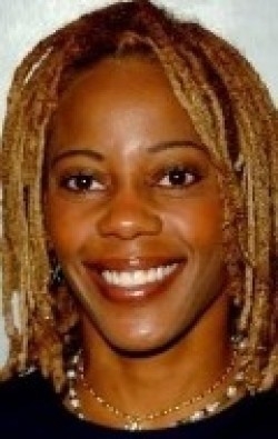 Debra Wilson - bio and intersting facts about personal life.