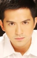 Dennis Trillo - bio and intersting facts about personal life.