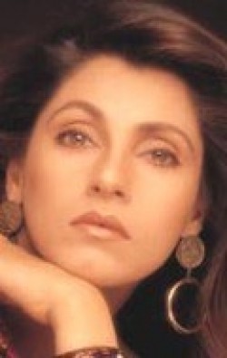 Dimple Kapadia - bio and intersting facts about personal life.