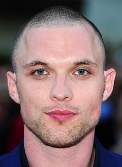 Ed Skrein - bio and intersting facts about personal life.