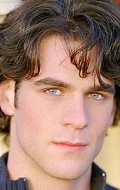 Eddie Cahill - bio and intersting facts about personal life.