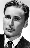 Errol Flynn - bio and intersting facts about personal life.