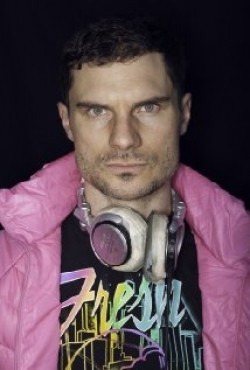 Flula Borg - bio and intersting facts about personal life.