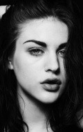 Frances Bean Cobain - bio and intersting facts about personal life.