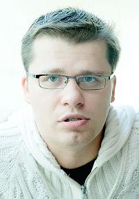 Garik Harlamov - bio and intersting facts about personal life.