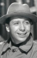 George Formby - wallpapers.