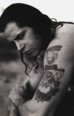 Glenn Danzig - bio and intersting facts about personal life.