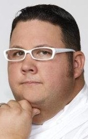 Graham Elliot - bio and intersting facts about personal life.