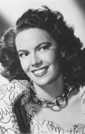 Jayne Meadows - bio and intersting facts about personal life.
