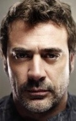 Jeffrey Dean Morgan - bio and intersting facts about personal life.