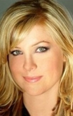 Jennifer Aspen - bio and intersting facts about personal life.