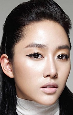 Jeon Hye Bin - bio and intersting facts about personal life.