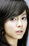 Ji-hyo Song - bio and intersting facts about personal life.
