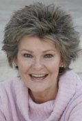 Joan Roberts - bio and intersting facts about personal life.
