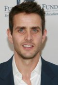 Joey McIntyre - bio and intersting facts about personal life.