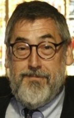 John Landis - bio and intersting facts about personal life.