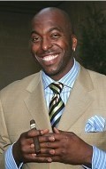John Salley - bio and intersting facts about personal life.