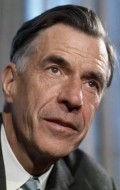 John Kenneth Galbraith - bio and intersting facts about personal life.