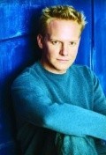 Jonathan Torrens - bio and intersting facts about personal life.
