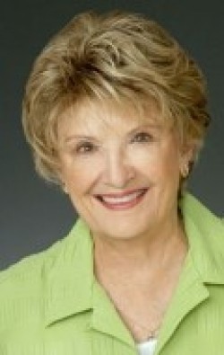 Joyce Ingle - bio and intersting facts about personal life.